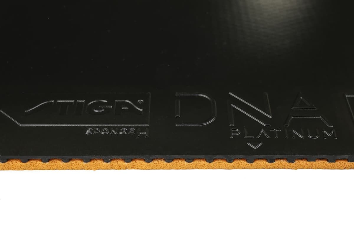 STIGA DNA Future M Table tennis rubber Platinum H